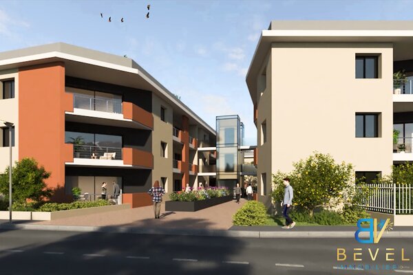 PROGRAMME NEUF SAINT-JEAN-DE-MAURIENNE / Du STUDIO au T5 / Terrasse & Parking intérieur - Cave